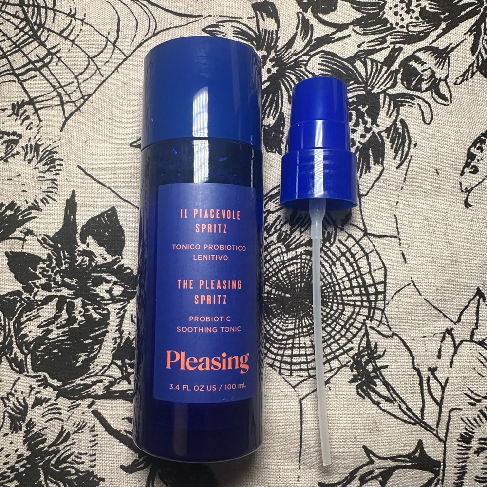 Harry Styles Pleasing Soothing Tonic & Probiotic Spritz Hydrating Toner